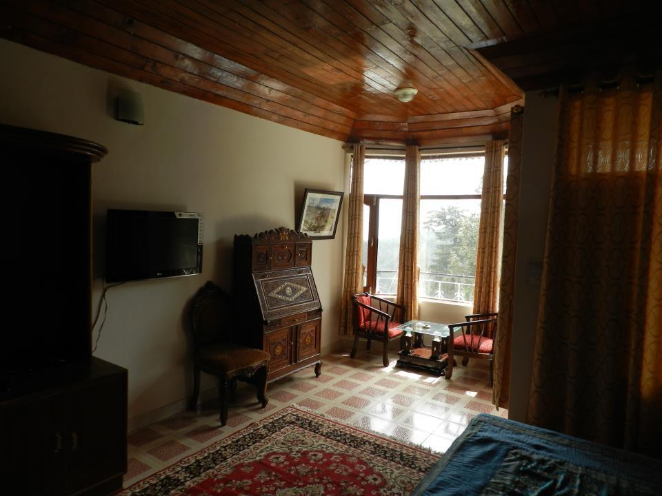 Hotel Shivalay Дармсала Экстерьер фото